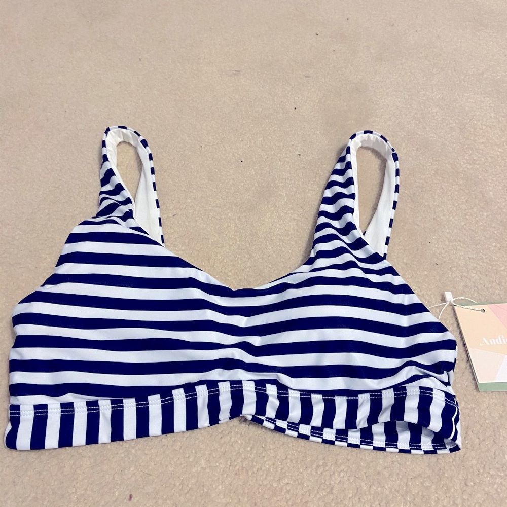 Andie swim Ventura top, eco navy stripe